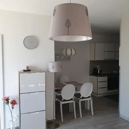 Apartment Small House Tia With Private Pool Pula