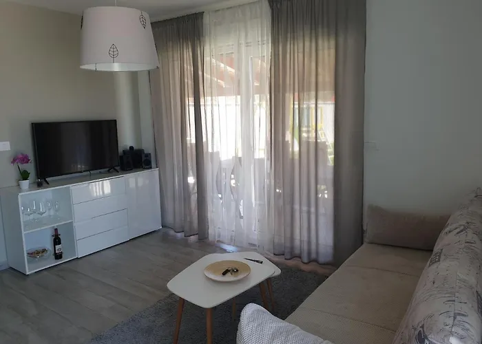 דירה Small House Tia With Private Pool *