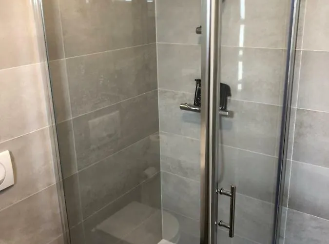 Small House Tia With Private Pool דירה *